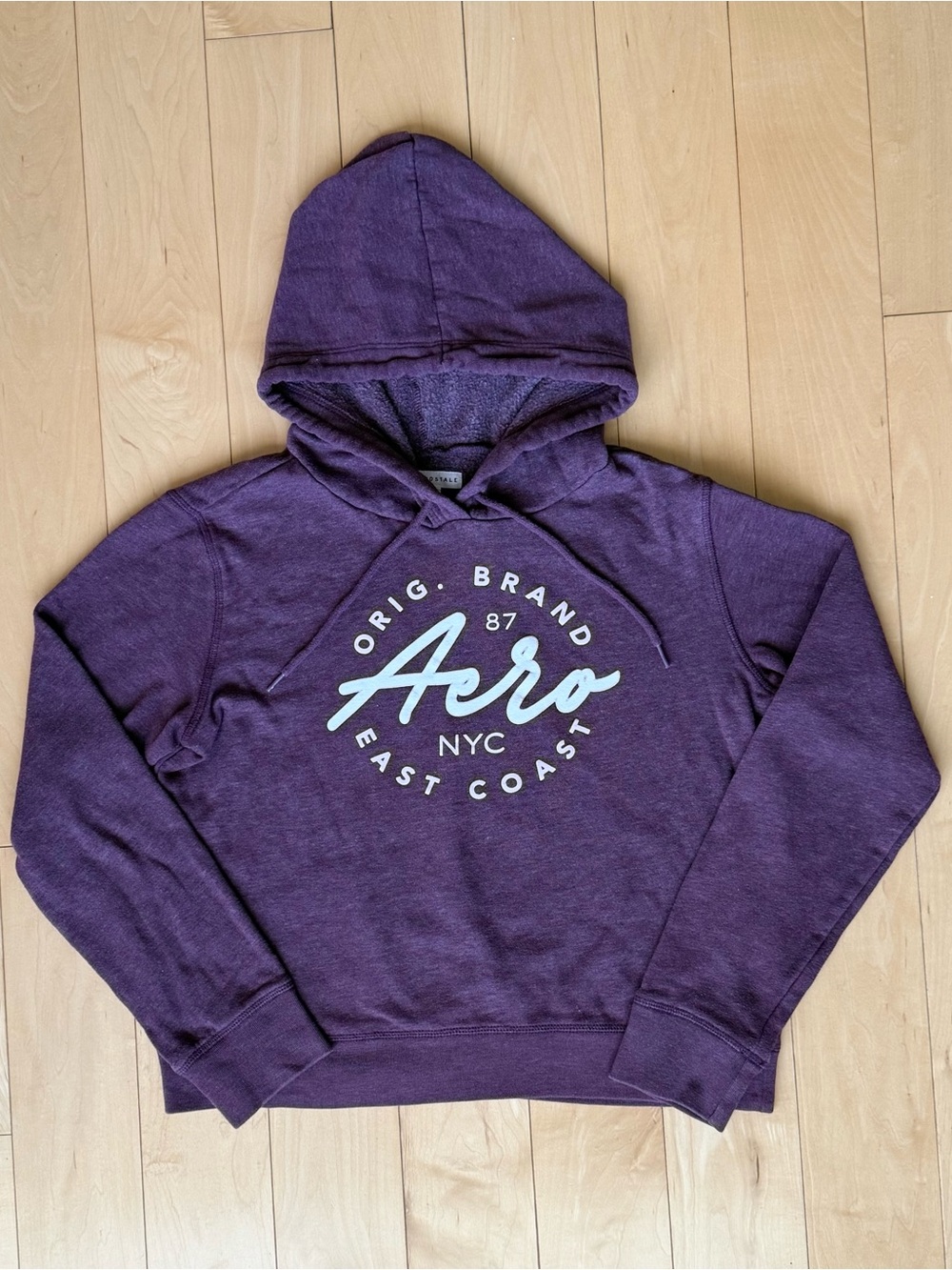 Aeropostale Aero NYC Purple Graphic Hoodie Small